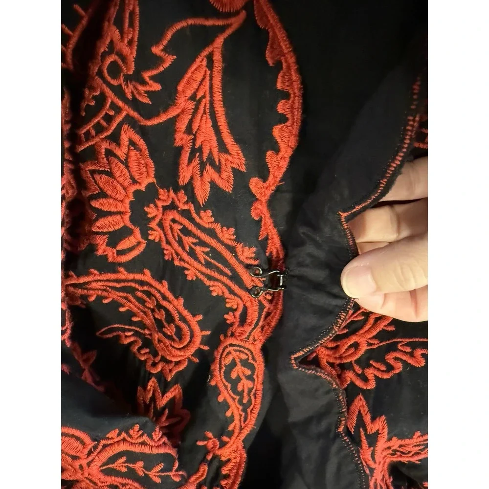 Chicos 3 US XL Womens Black Red Embroidered Beaded Jacket Paisley‎ Holiday - Picture 5 of 11